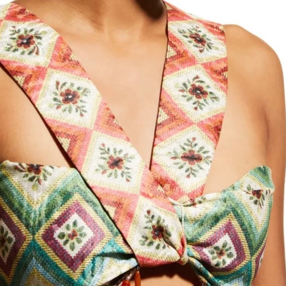 NEW AUTUMN ADEIGBO PRINTED TWIST-FRONT CROP TOP - Picture 3 of 9